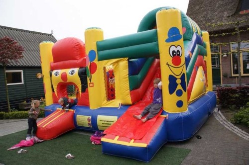 Springkussen Clown play